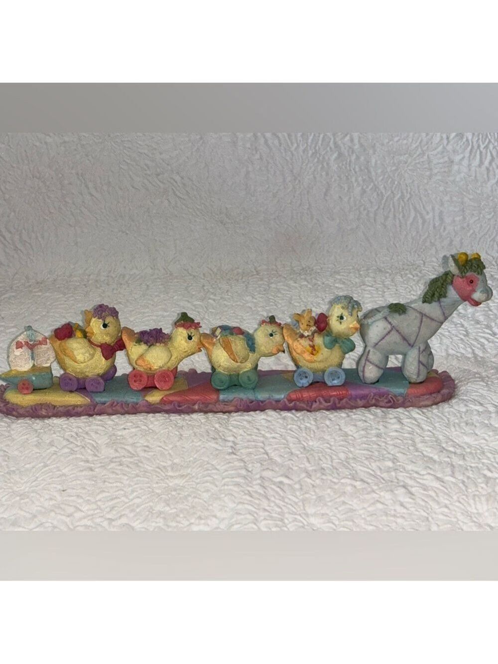 Nursery Giraffe Chick Ducks Train Resin Figurine Shelf Decoration